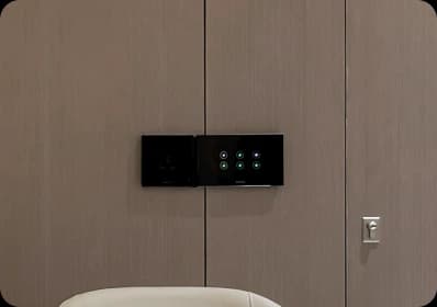 Quartz — Panel